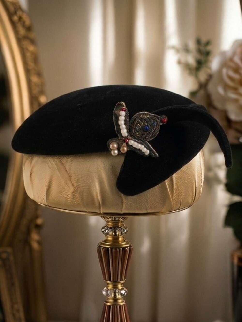 Vintage Dawson New York Black Felt Sculptural Hat Beaded Insect Embellishment - Picture 1 of 13